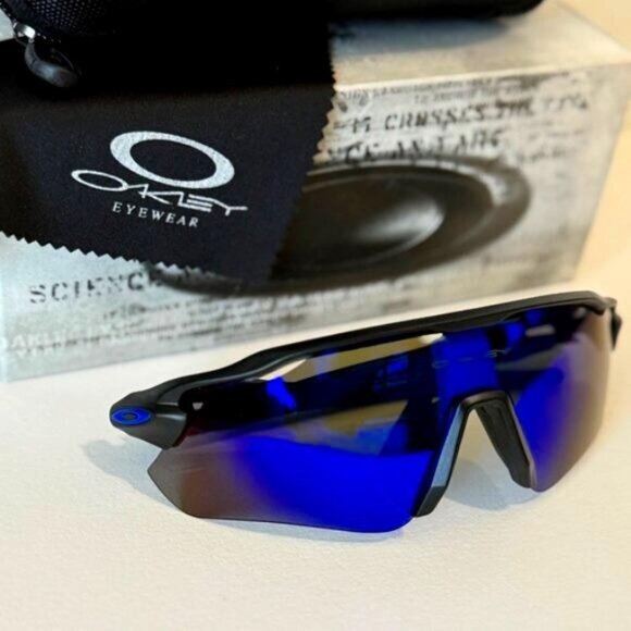 Oakley Radar EV PRIZM Polarized Blue OO9208 Black Frame - Picture 2 of 8